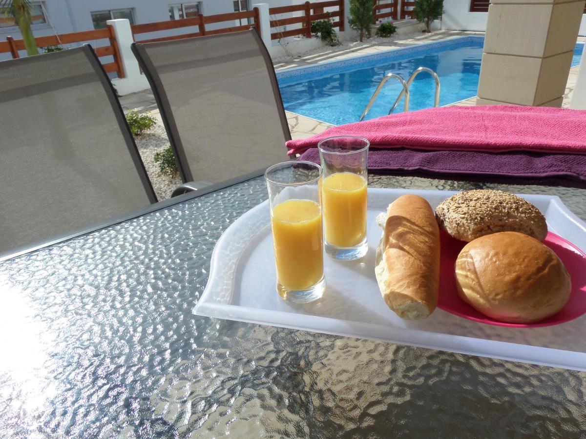 Modern Villa, 4 Bedrooms, Private Pool, Close To Coral Bay Strip Pegeia Eksteriør billede