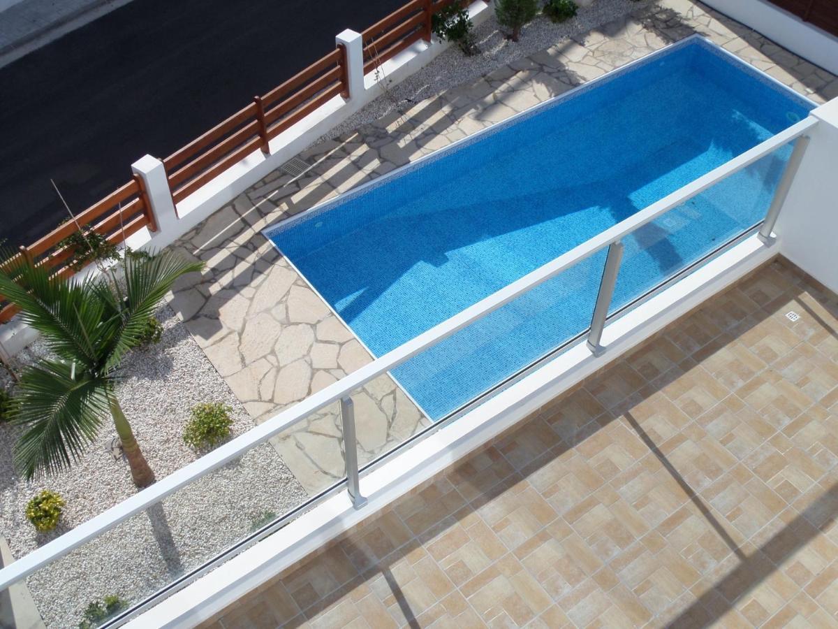 Modern Villa, 4 Bedrooms, Private Pool, Close To Coral Bay Strip Pegeia Eksteriør billede